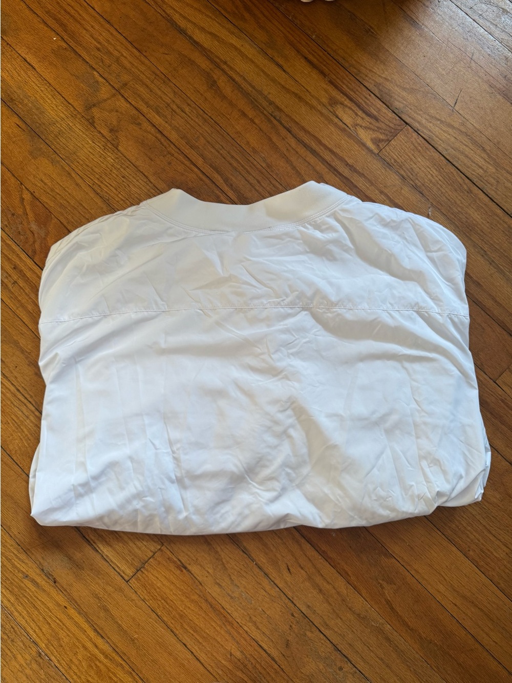 Hailey x Fila White V-Neck Polo with Signature Logo - Picture 4 of 4